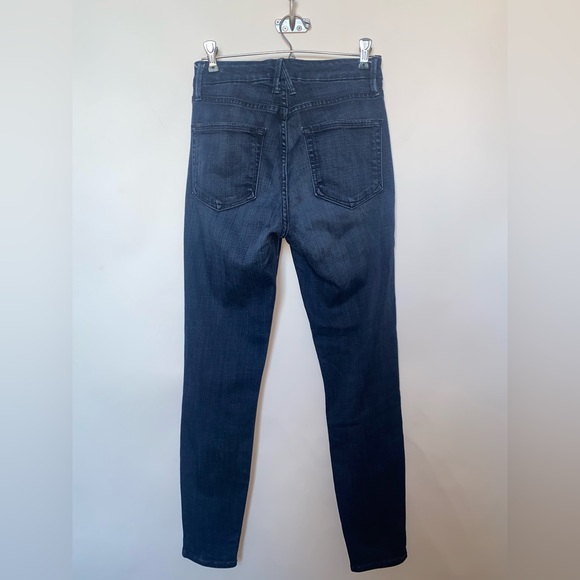 Good American | Good Waist blue025 - Picture 2 of 11